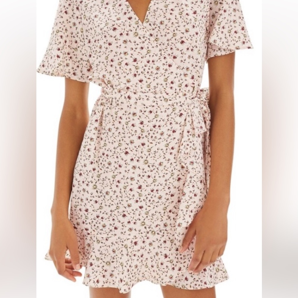 Topshop ruffle wrap dress in pink. Size 2
